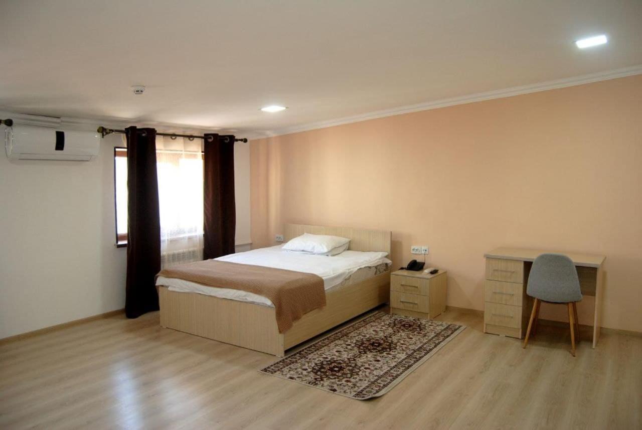 Ласточка Navoi Ngoại thất bức ảnh